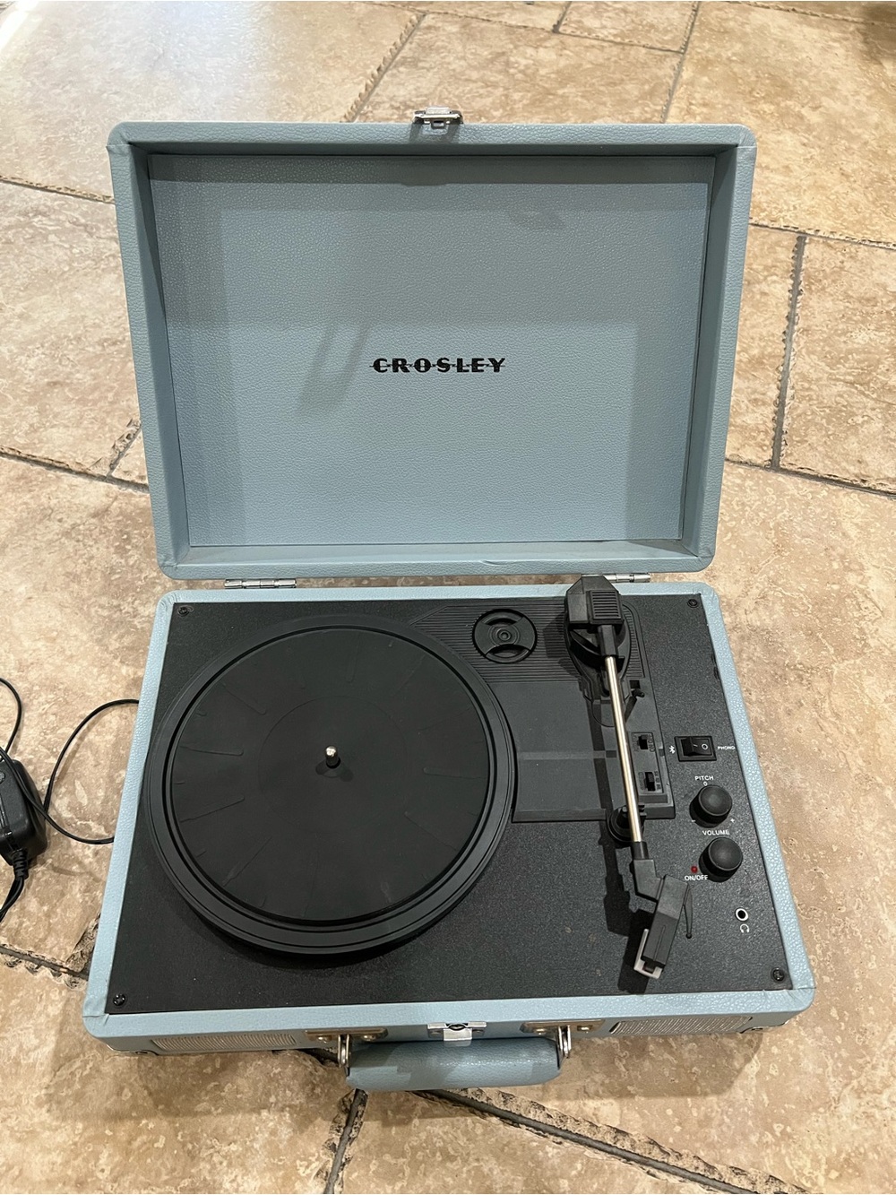 Crosley Retro Portable Turntable in Light Blue and Black